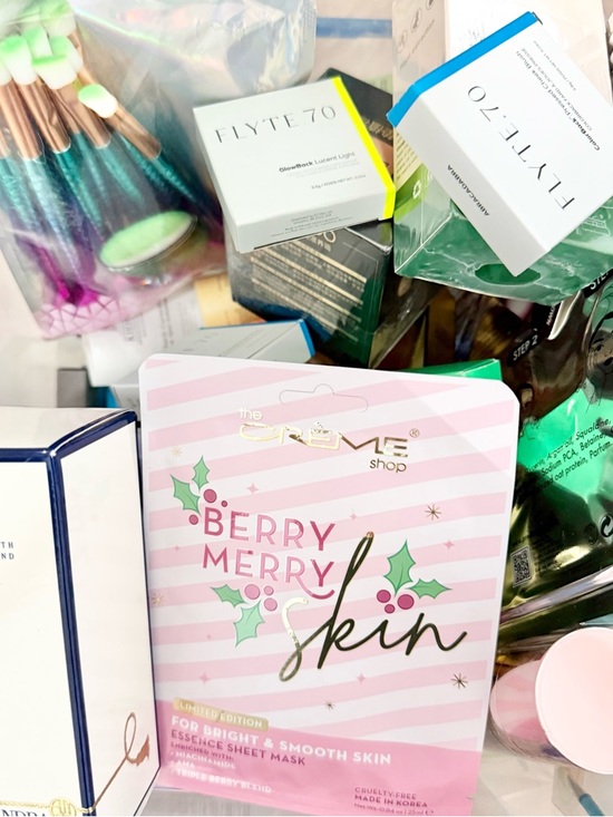 Other - Skincare or makeup giveaway